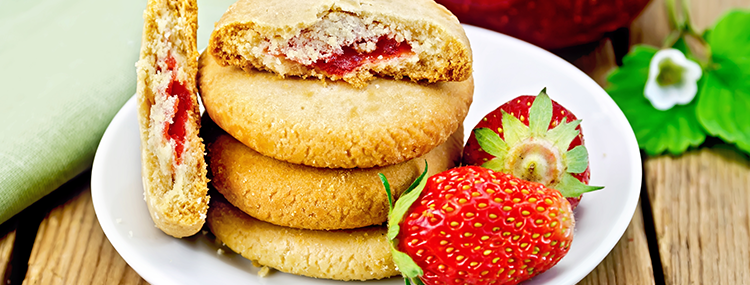 Rollitos-rellenos-de-mermelada-de-fresa